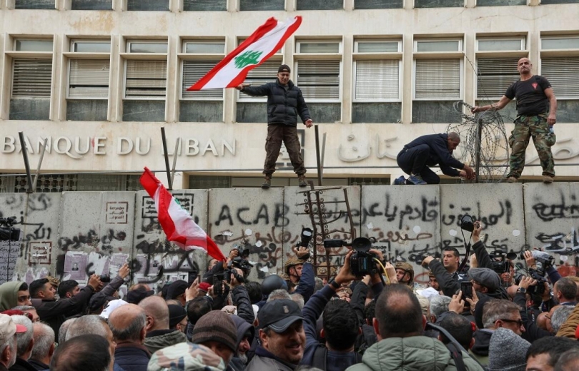 اذا أرادوا التعامل معنا كعصابات فنحن لها.. التحرّك مستمر!