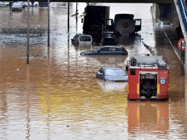 لهذه الأسباب غرق لبنان