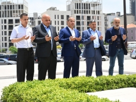 رئيس بلدية مجدل عنجر الجديد يزور الضريح ويهدي الفوز للرئيس الشهيد: مستمرون مع سعد الحريري 